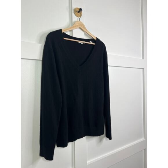 NEW Vince Weekend Cashmere V-Neck Sweater Women's Black Size: Large - Picture 4 of 10